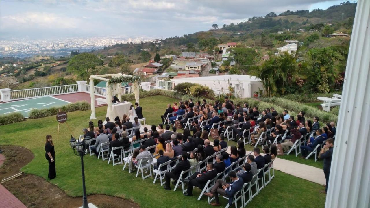 Fogo Resort Escazu Екстер'єр фото