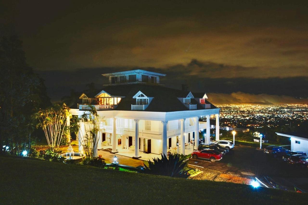 Fogo Resort Escazu Екстер'єр фото