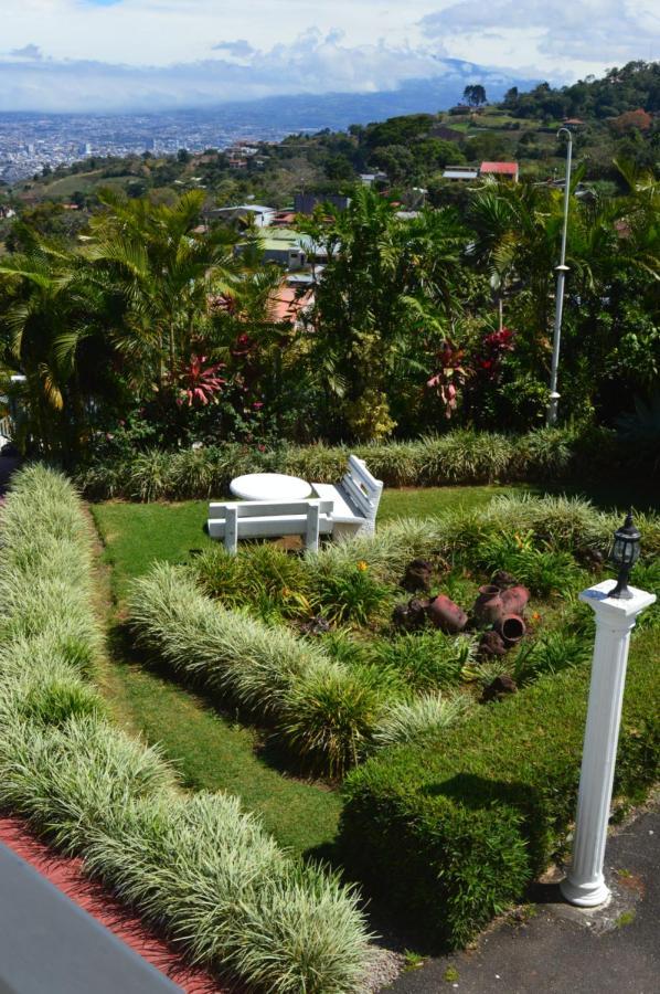Fogo Resort Escazu Екстер'єр фото